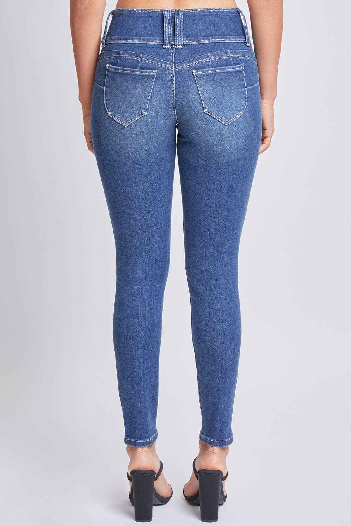 Women’s WannaBettaButt Sustainable Skinny Jeans