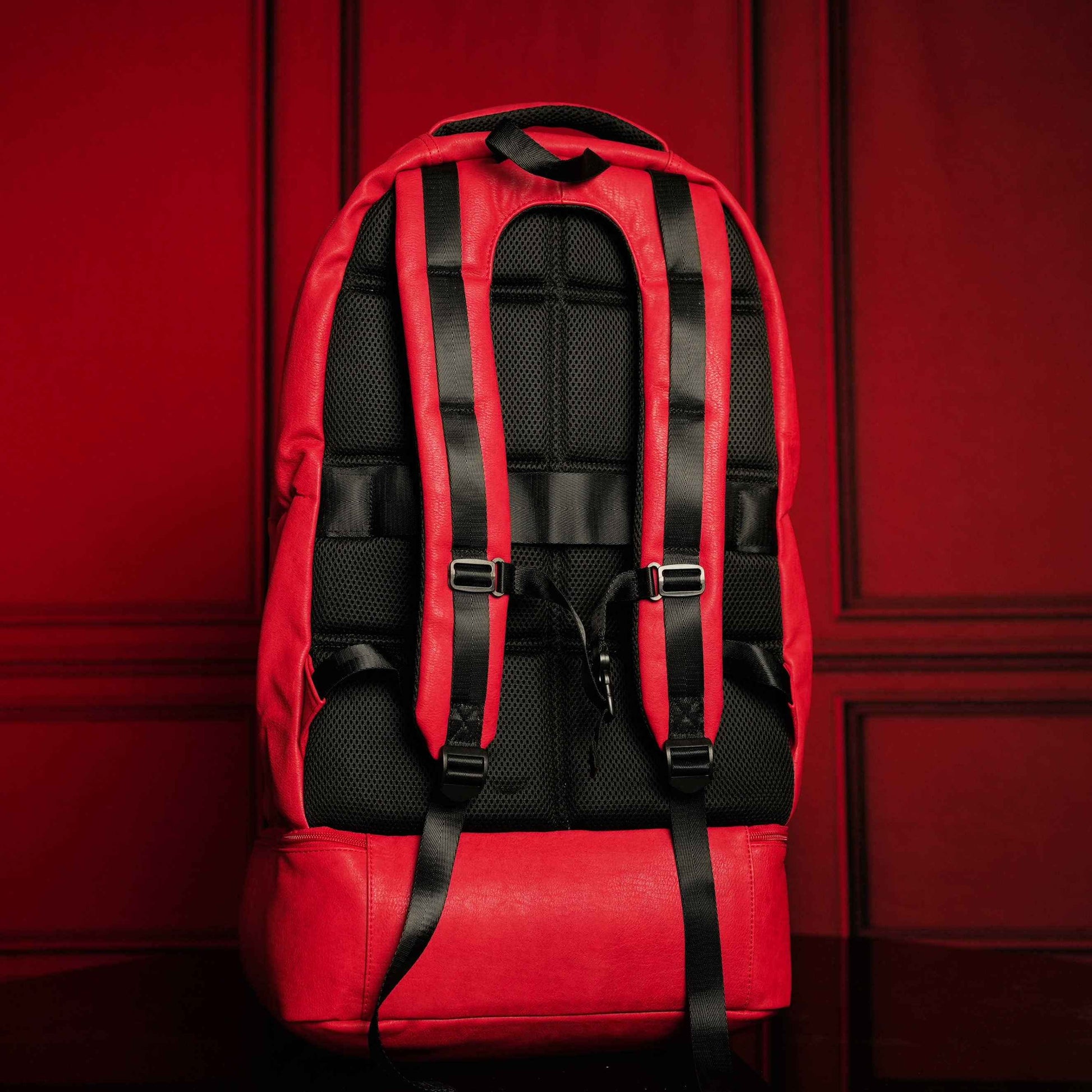 TEEK - Red Leather Luxury Carry-On Patented Backpack BAG TEEK SP