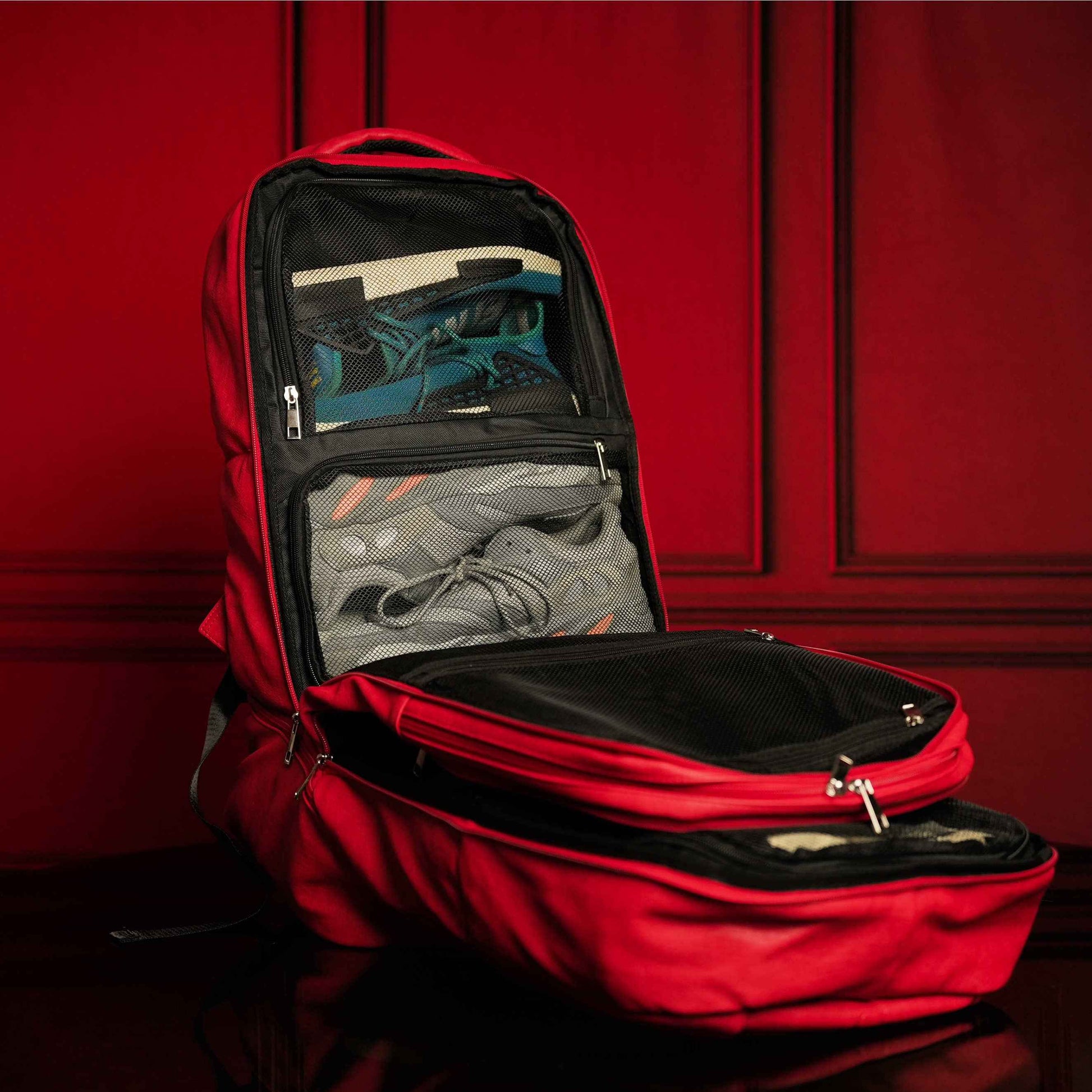 TEEK - Red Leather Luxury Carry-On Patented Backpack BAG TEEK SP