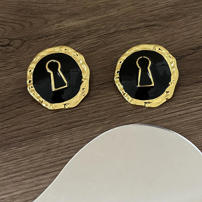 TEEK - Vintage Exaggerated Metal Alloy Round Jewelry JEWELRY theteekdotcom black earrings