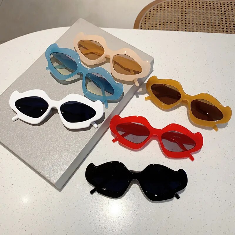TEEK - Curved Thick Border Sunglasses EYEGLASSES theteekdotcom   