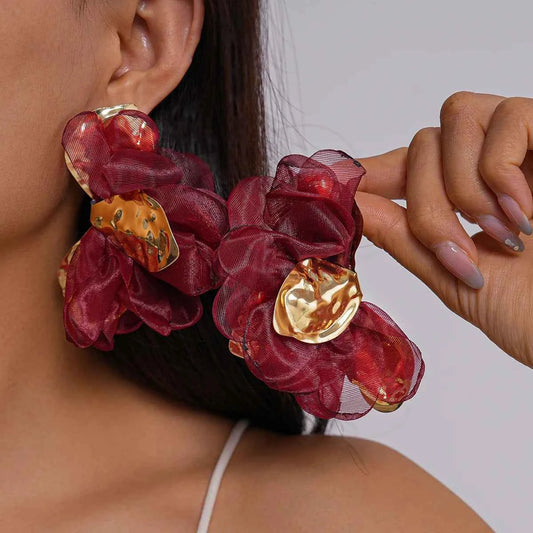 Fluffy Chiffon Flower Stud Earrings Women's Exaggerated High-End Cloth Petal Ear Studs Pleated Slice Nail Earring Ear Jewelry K1