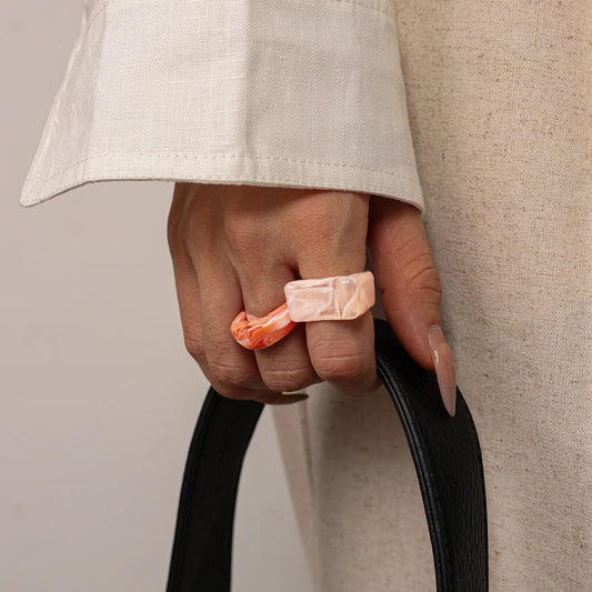 2 Pcs Square Round Irregular Smuding Acrylic Rings for Women Geometric Candy Color Sweet Resin Index Finger Ring Jewelry Sets F TEEK