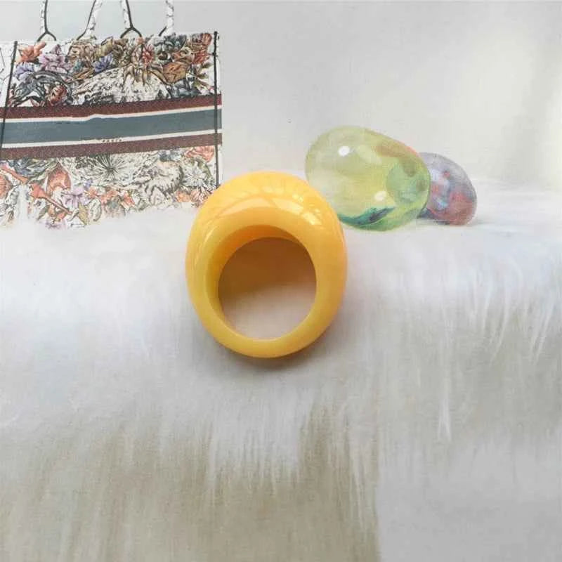 UJBOX Big Promotion Round Resin Rings Women Acrylic Wedding Bands Party Jewelry Bulk TEEK
