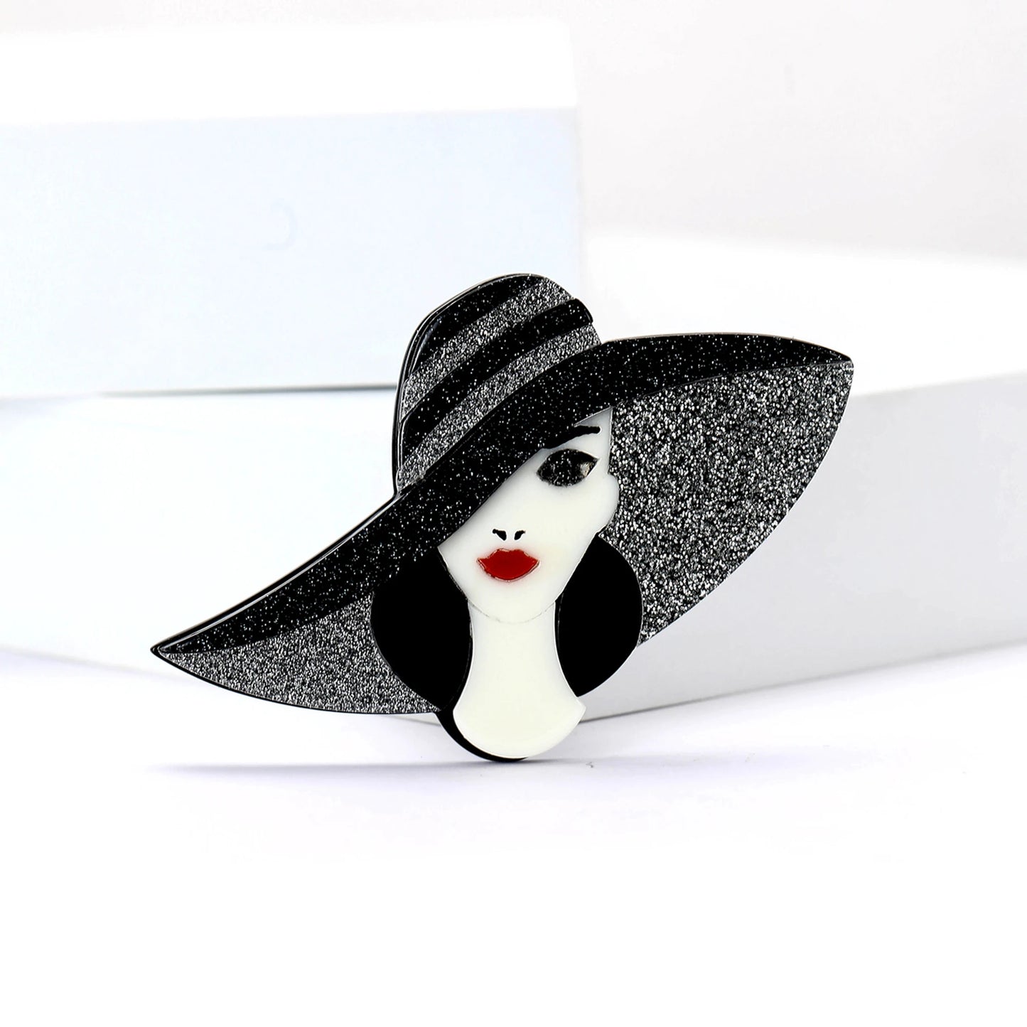 Elegant Acrylic Girls Brooches for Women Unisex Character Face Pins Office Party Funny Luxury Friend Gifts Jewelry Accessories TEEK Black4589