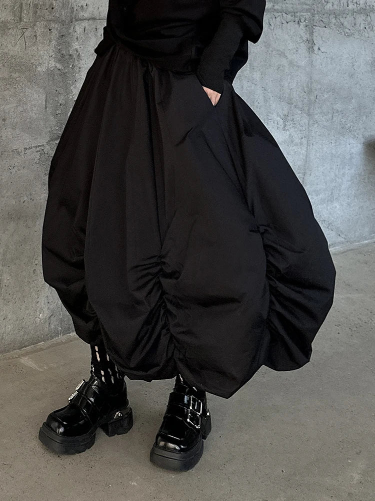 [EAM] High Elastic Waist Black Pleated Irregular Shaped A-line Half-body Skirt Women Fashion Tide New Spring Autumn 2025 1DH9135 TEEK