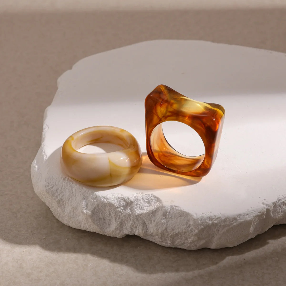2 Pcs Square Round Irregular Smuding Acrylic Rings for Women Geometric Candy Color Sweet Resin Index Finger Ring Jewelry Sets F TEEK Style4