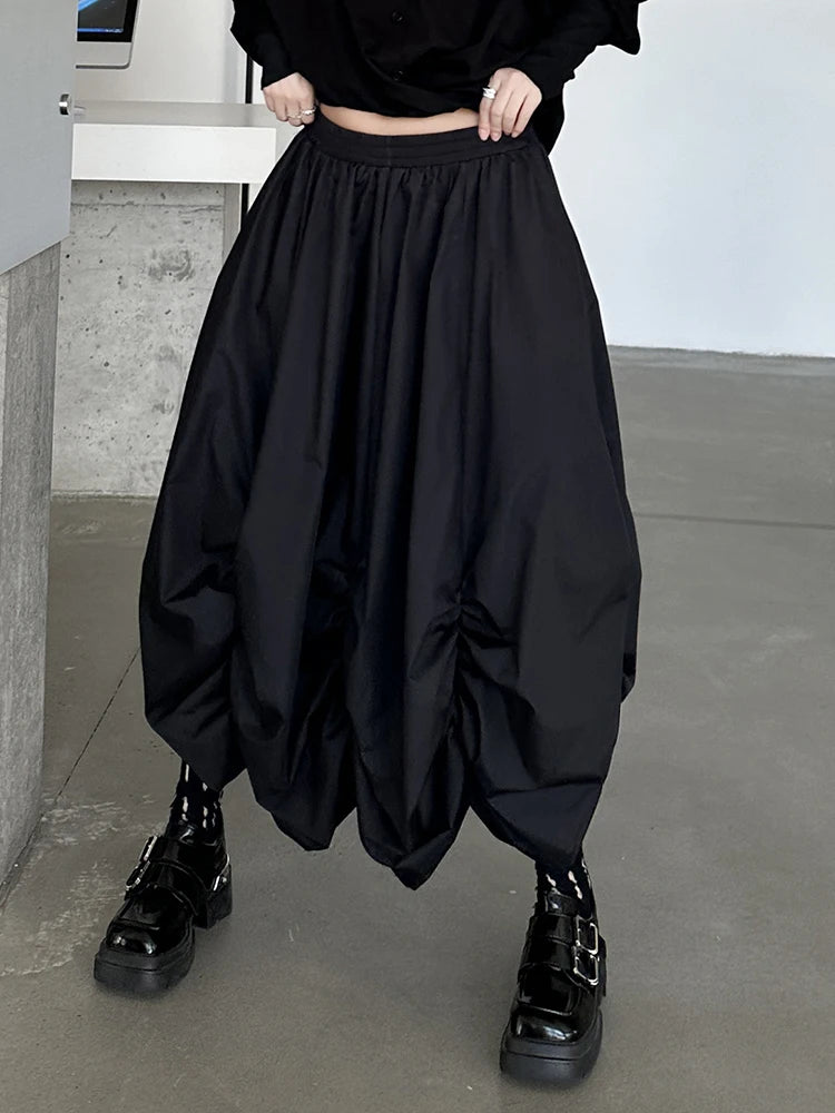 [EAM] High Elastic Waist Black Pleated Irregular Shaped A-line Half-body Skirt Women Fashion Tide New Spring Autumn 2025 1DH9135 TEEK