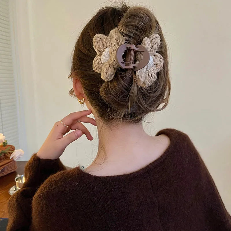 TEEK - Elegant Woolen Weave Flowers Hair Claw HAIR CARE theteekdotcom   