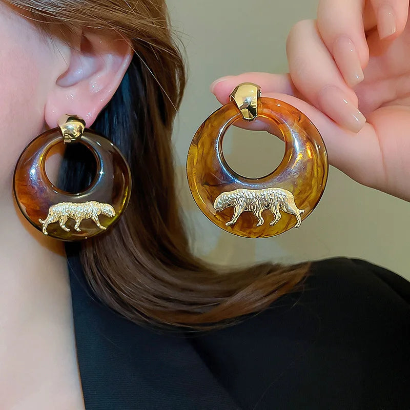 TEEK - Maillard Smudged Tiger Animal Resin Earrings