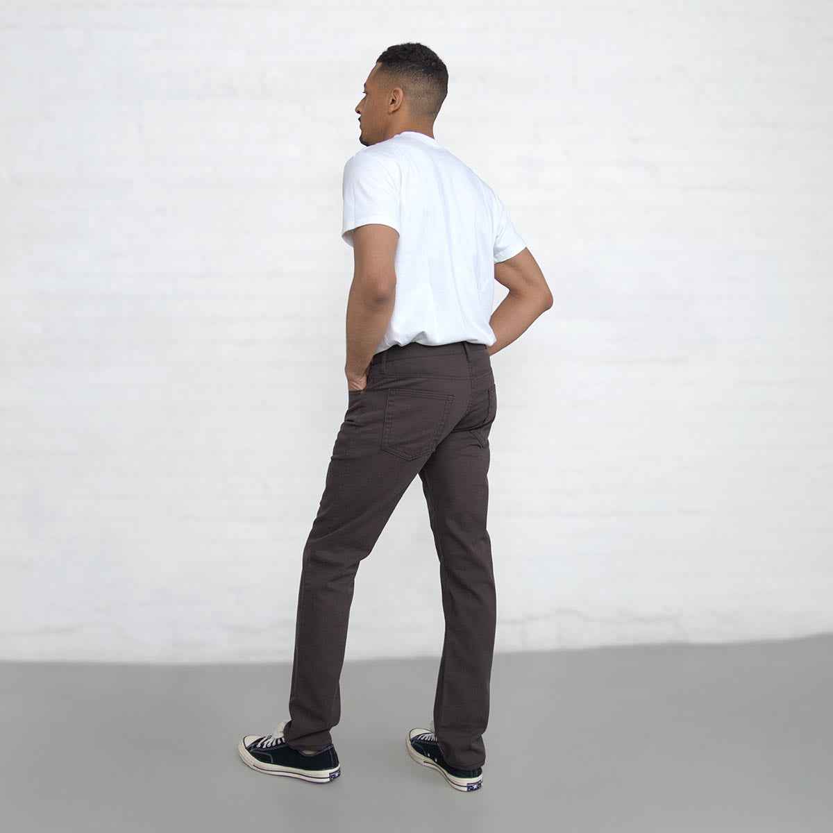 TEEK - 100% Cotton Tailored Fit Espresso JEANS TEEK DDA