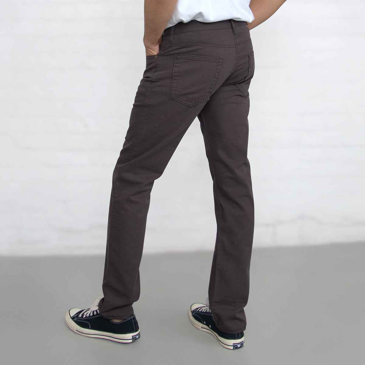 TEEK - 100% Cotton Tailored Fit Espresso JEANS TEEK DDA