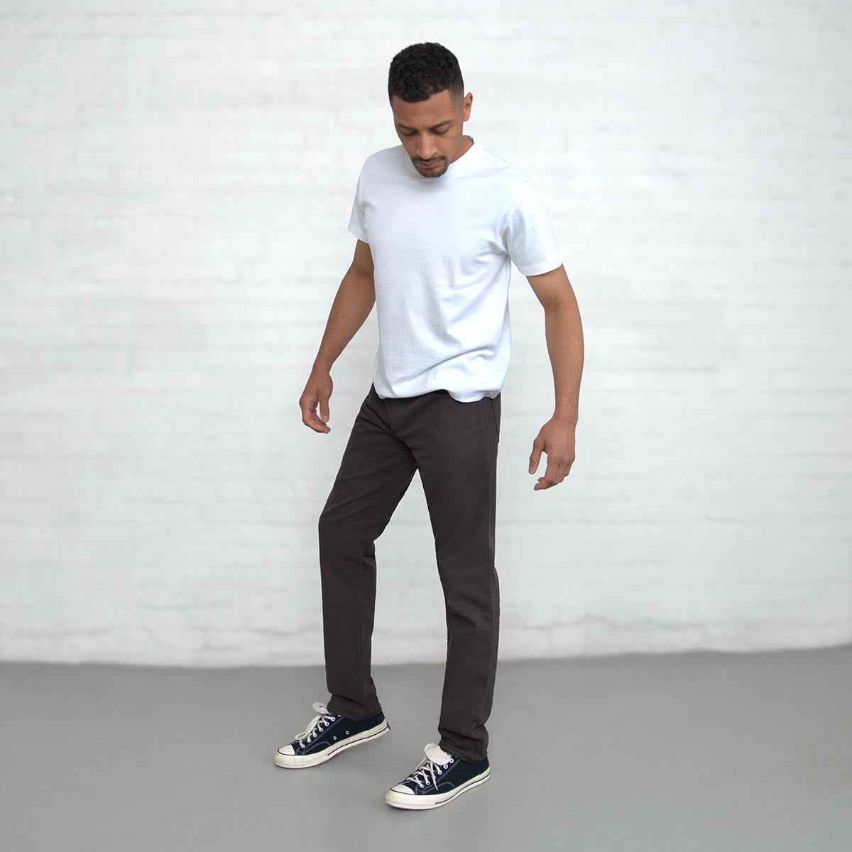 TEEK - 100% Cotton Tailored Fit Espresso JEANS TEEK DDA