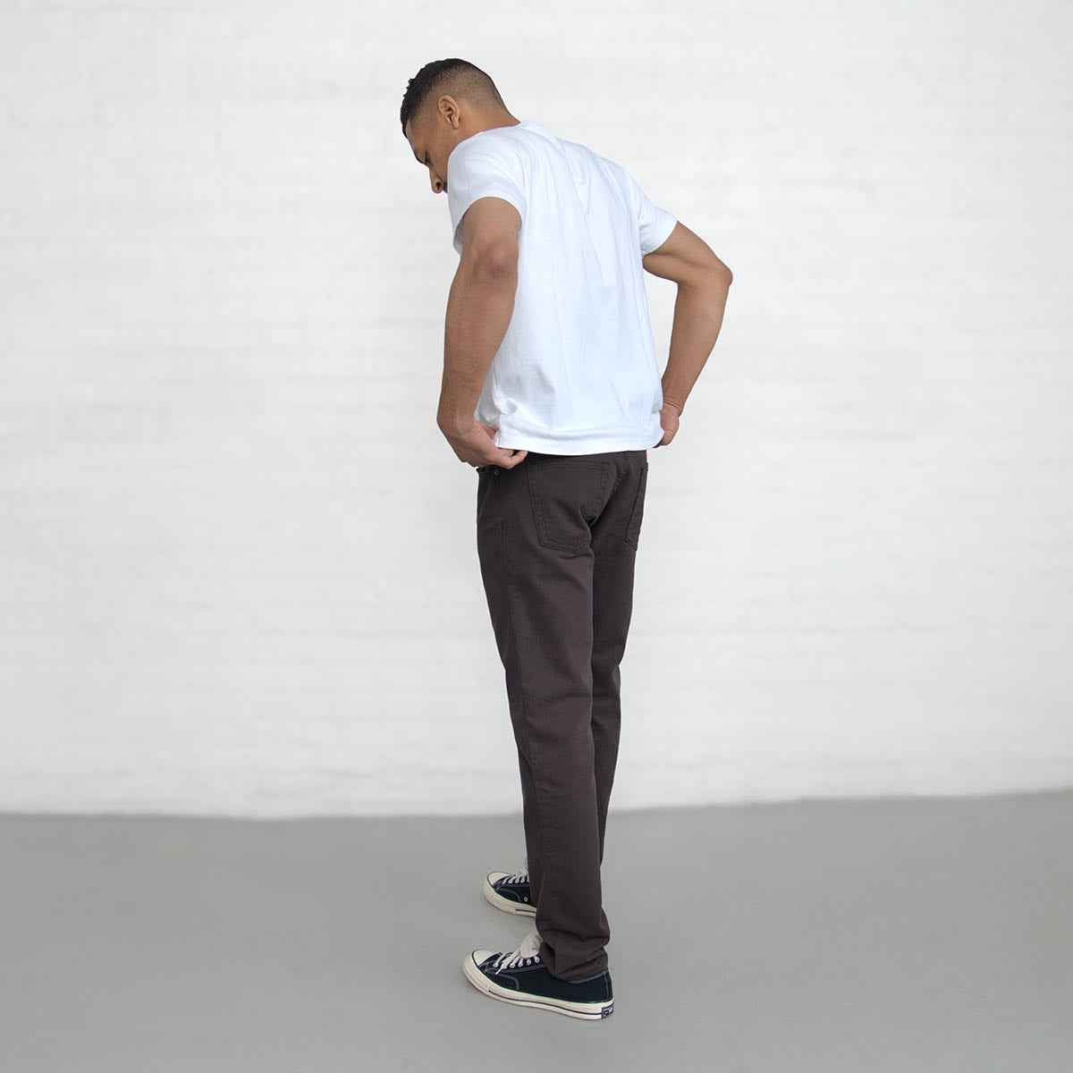 TEEK - 100% Cotton Tailored Fit Espresso JEANS TEEK DDA