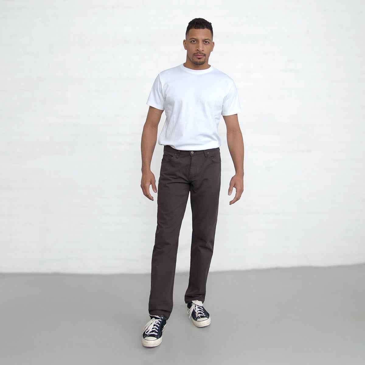 TEEK - 100% Cotton Tailored Fit Espresso JEANS TEEK DDA