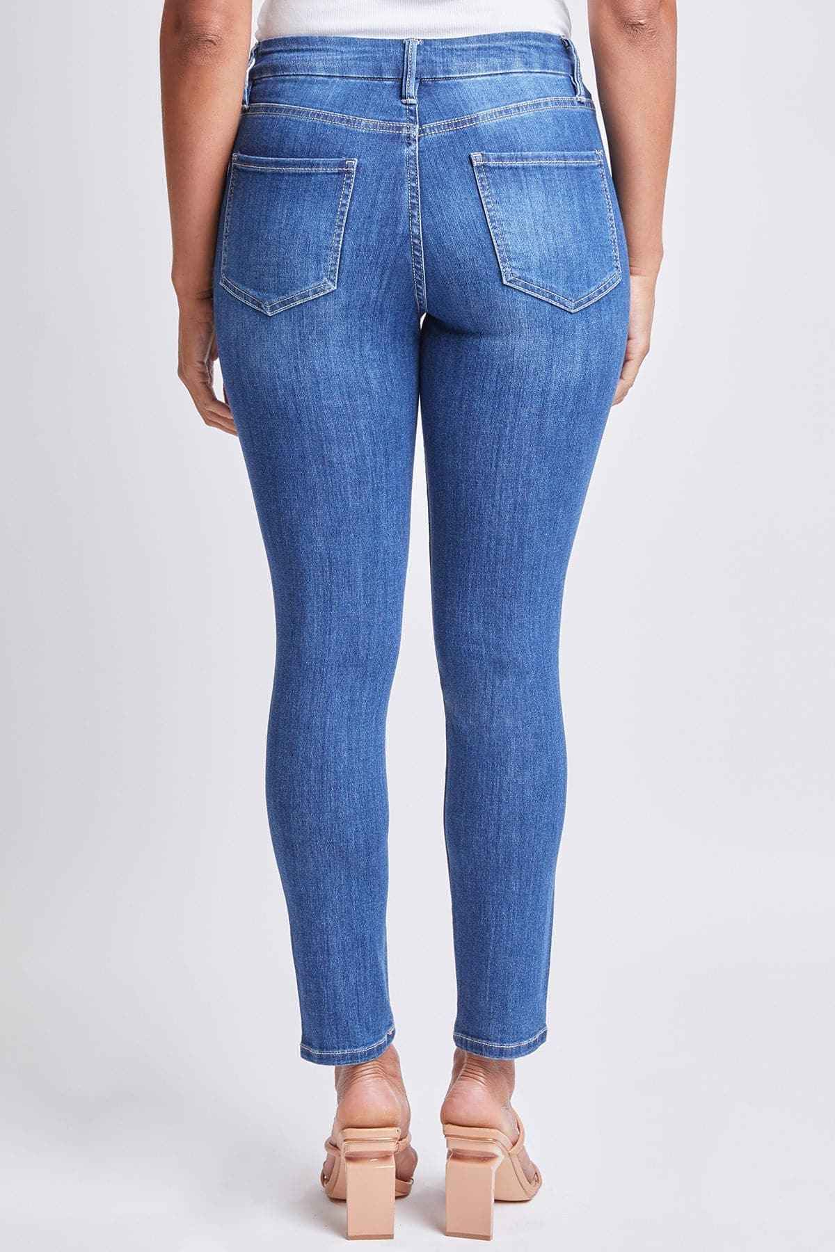 Women's Curvy Fit High Rise Skinny Jeans