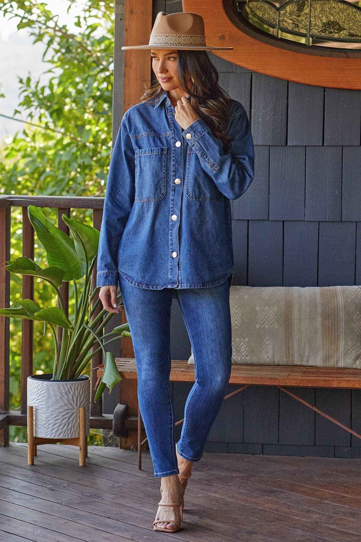 Women's Curvy Fit High Rise Skinny Jeans