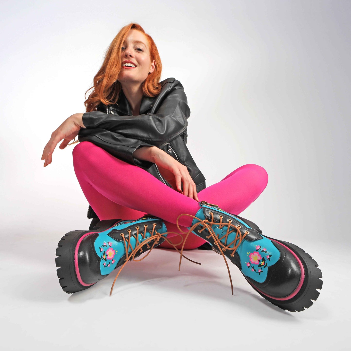 Enchanted North Women's Boots Boots Hot Chocolate Design