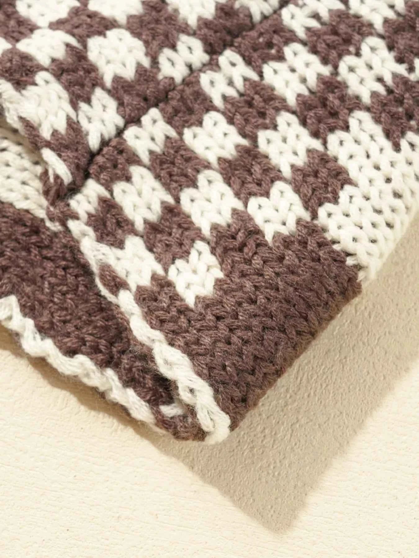 Checkerboard Pattern Sweater Cardigan Trendsi