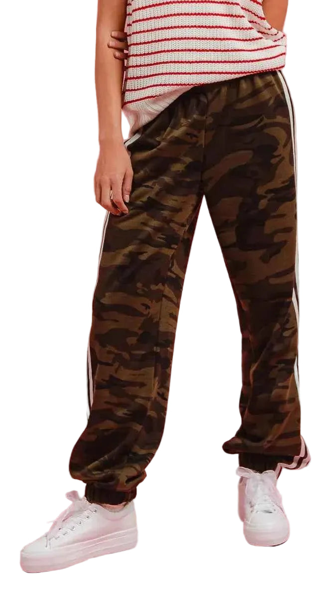 TEEK - Side Lines Camouflage Track Pants PANTS TEEK Trend CAMOUFLAGE/WHITE S