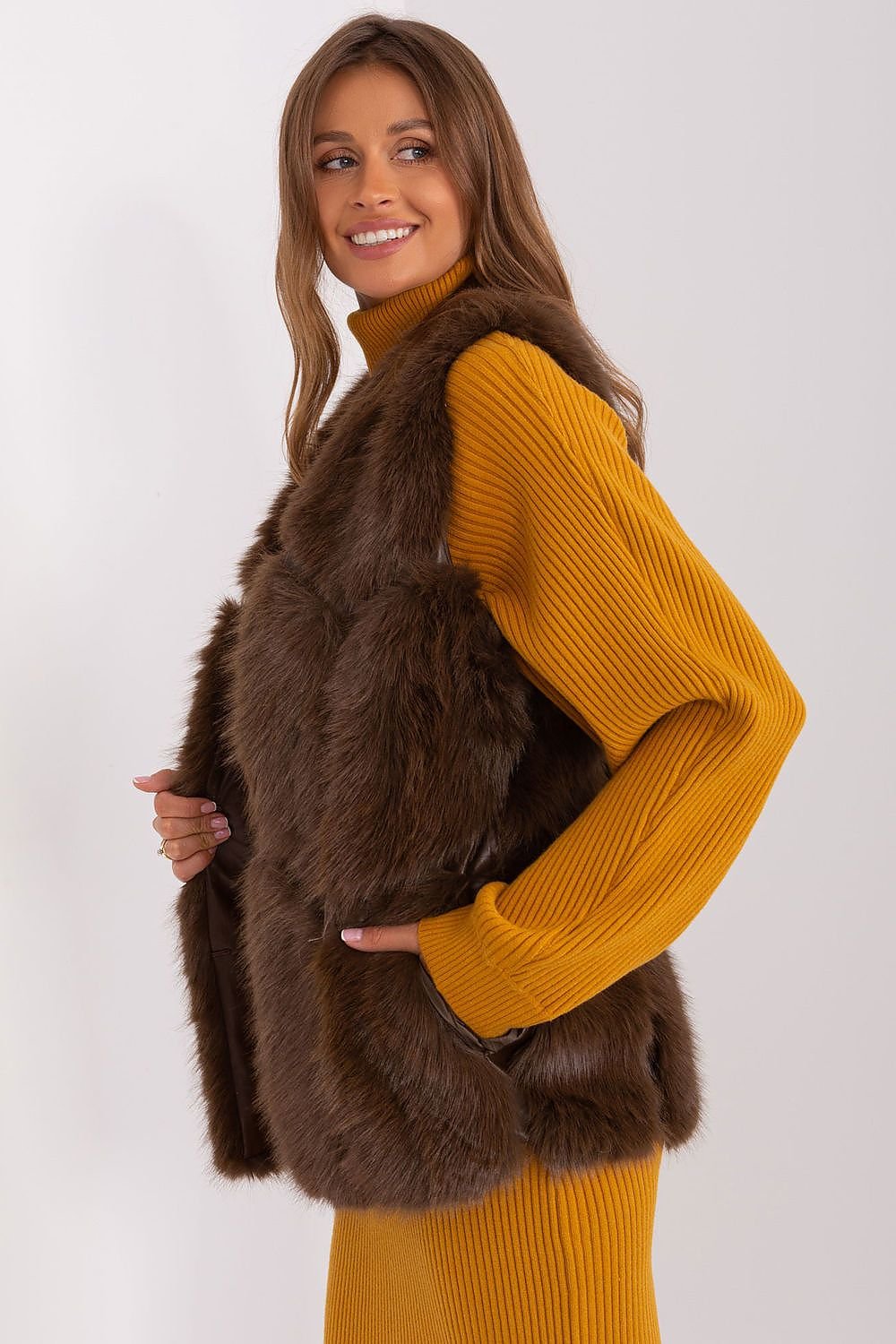 TEEK - Faux Fur Pocketed Gilet VEST TEEK MH   