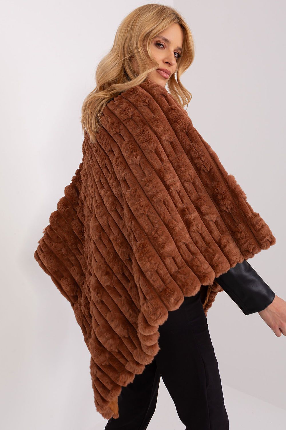 TEEK - Soft Plush Poncho SHAWL TEEK MH   