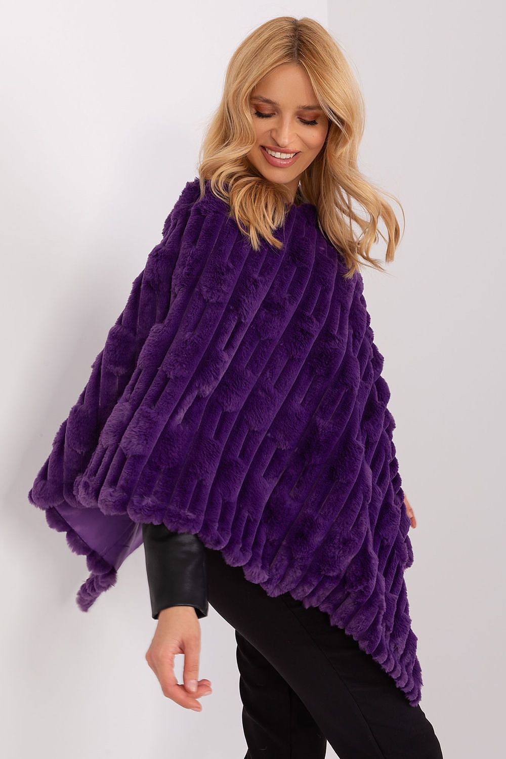 TEEK - Soft Plush Poncho SHAWL TEEK MH   