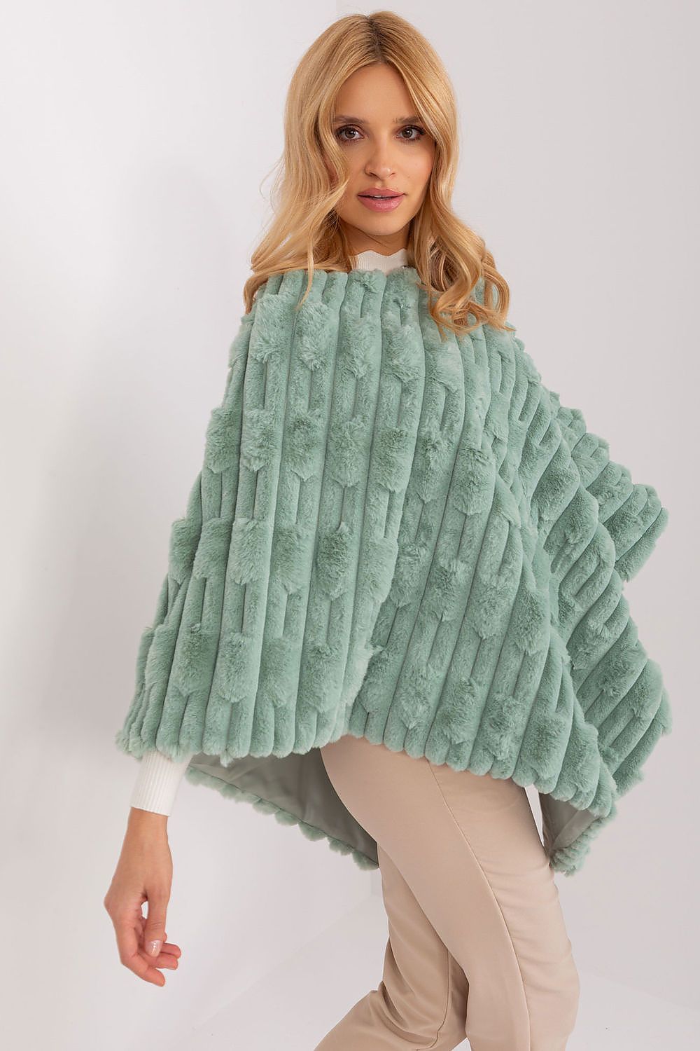 TEEK - Soft Plush Poncho SHAWL TEEK MH   