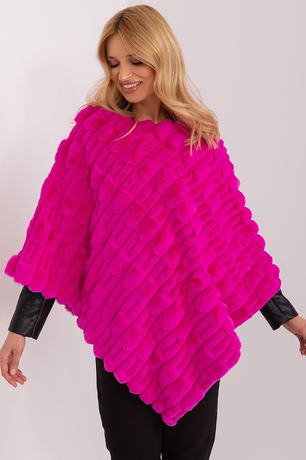 TEEK - Soft Plush Poncho SHAWL TEEK MH pink 2 One Size 