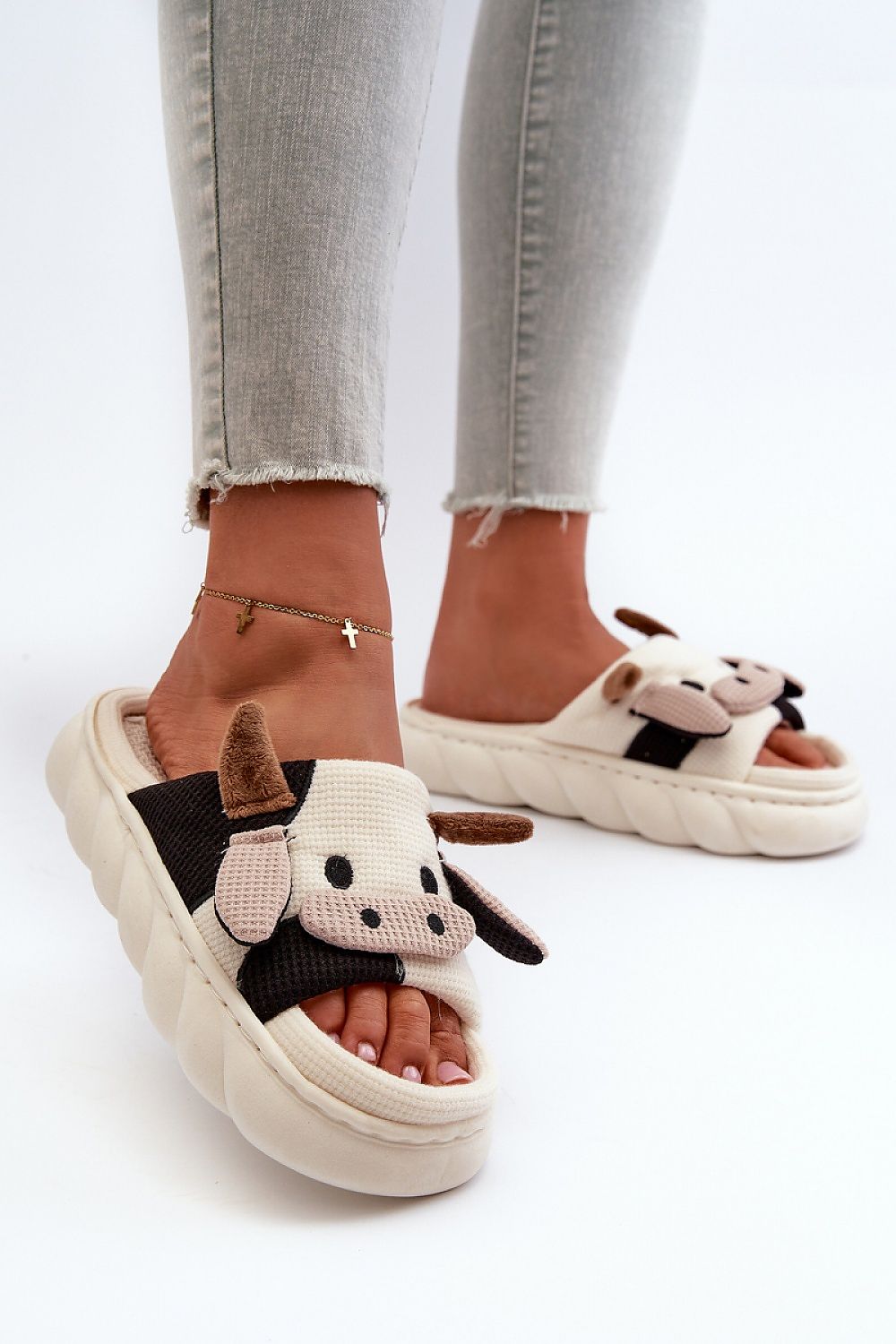 TEEK - Cow Moo Slippers SHOES TEEK MH   