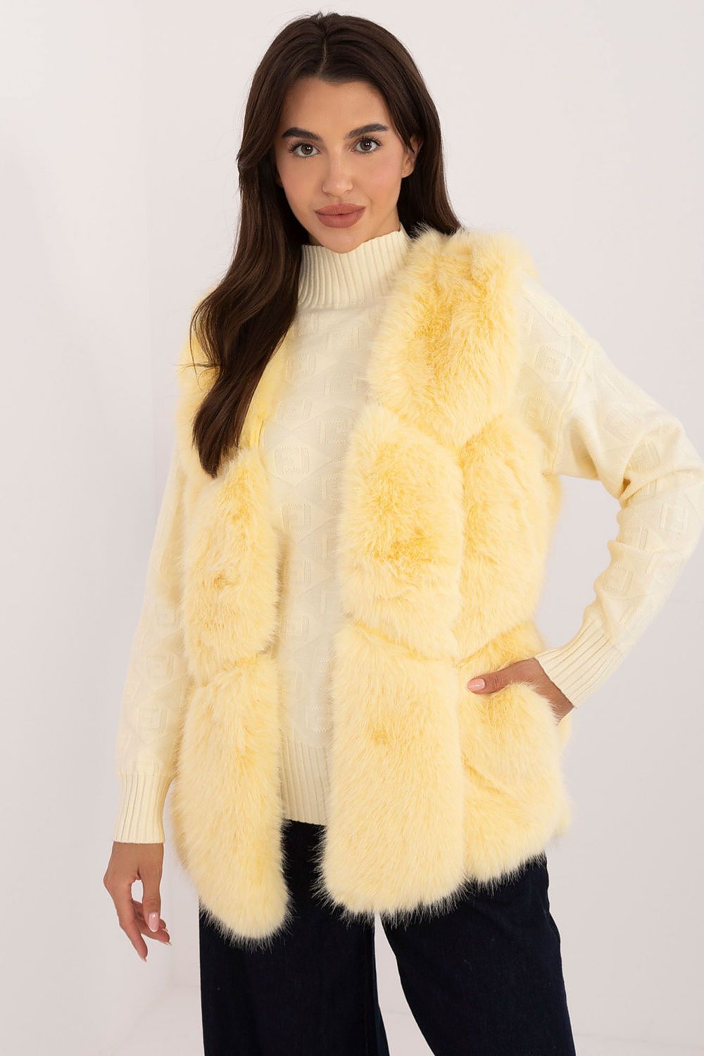 TEEK - Open Pocketed Fluff Plush Gilet