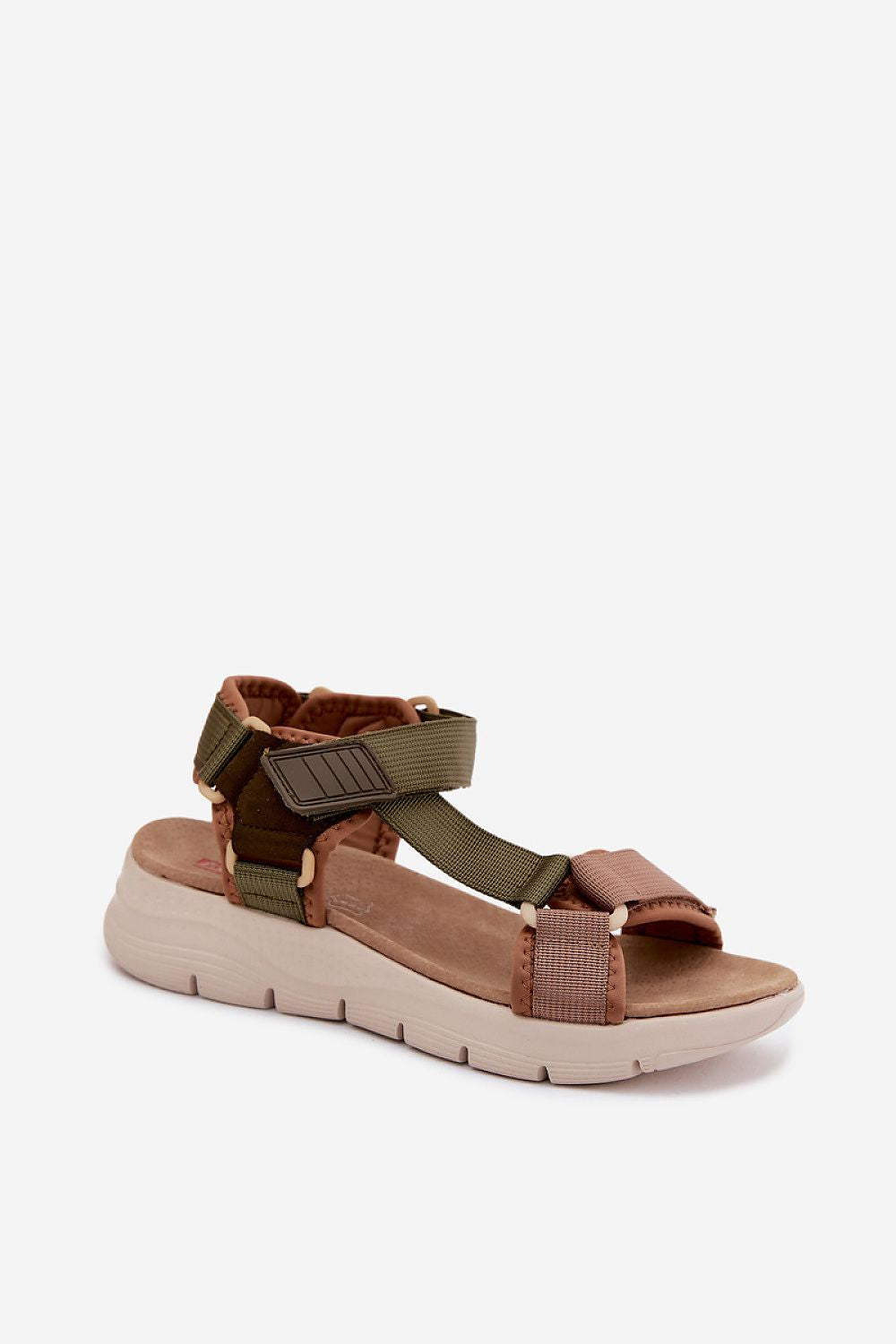 Platform sandals Step in style
