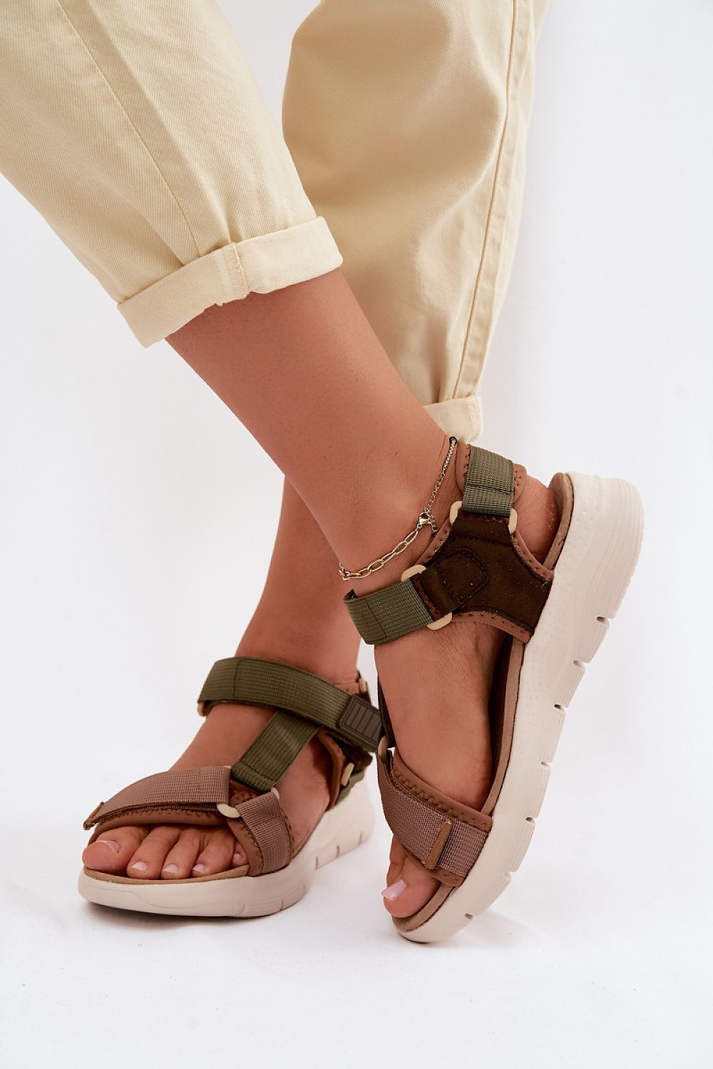 Platform sandals Step in style