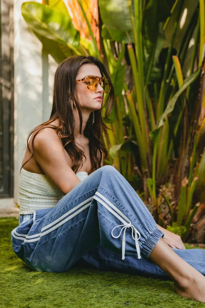 TEEK - Off White Striped Tape Bot Tied Point Elastic Waist Jeans JEANS TEEK Trend