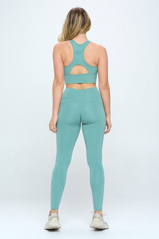 TEEK - Two Piece Activewear Set with Cut-Out Detail SET TEEK FG   