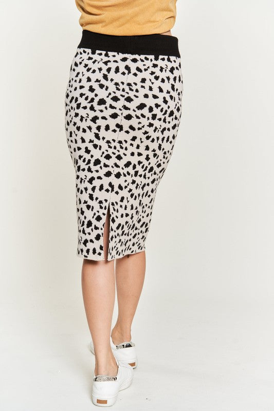 TEEK - PLUS SIZE ANIMAL PRINT SWEATER SKIRT SKIRT TEEK FG   