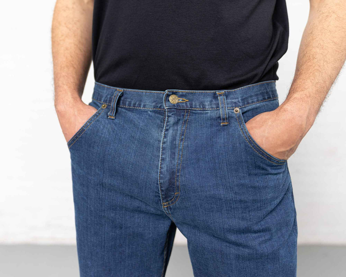 TEEK - Relaxed Fit Medium Wash JEANS TEEK DDA