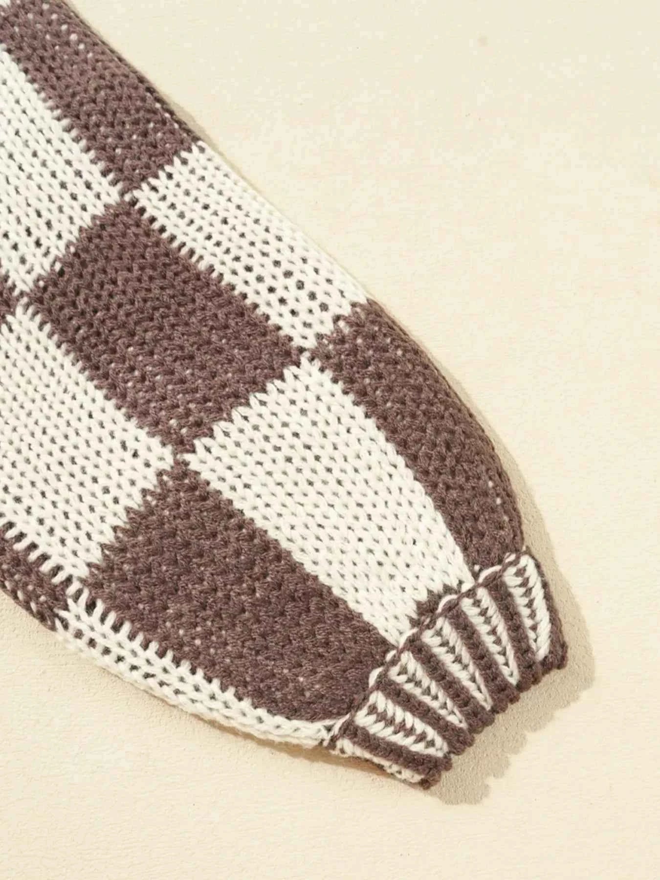 Checkerboard Pattern Sweater Cardigan Trendsi