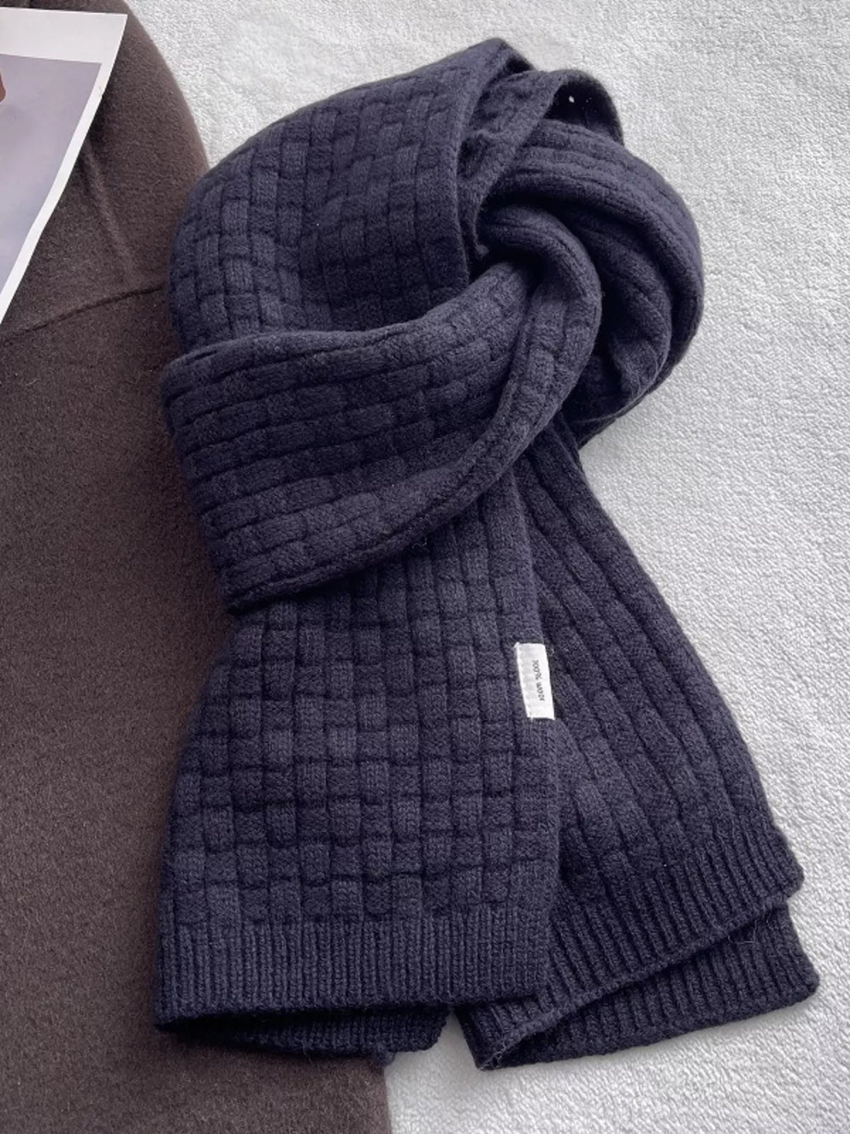 Wool Woven Pattern Knitted Scarf Trendsi Black ONESIZE