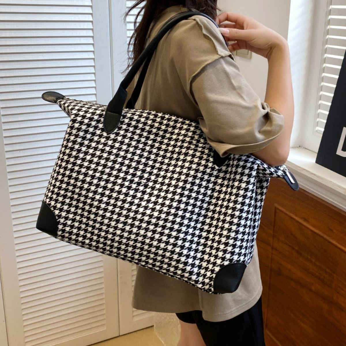 TEEK - Houndstooth Canvas Travel Bag BAG TEEK Trend   