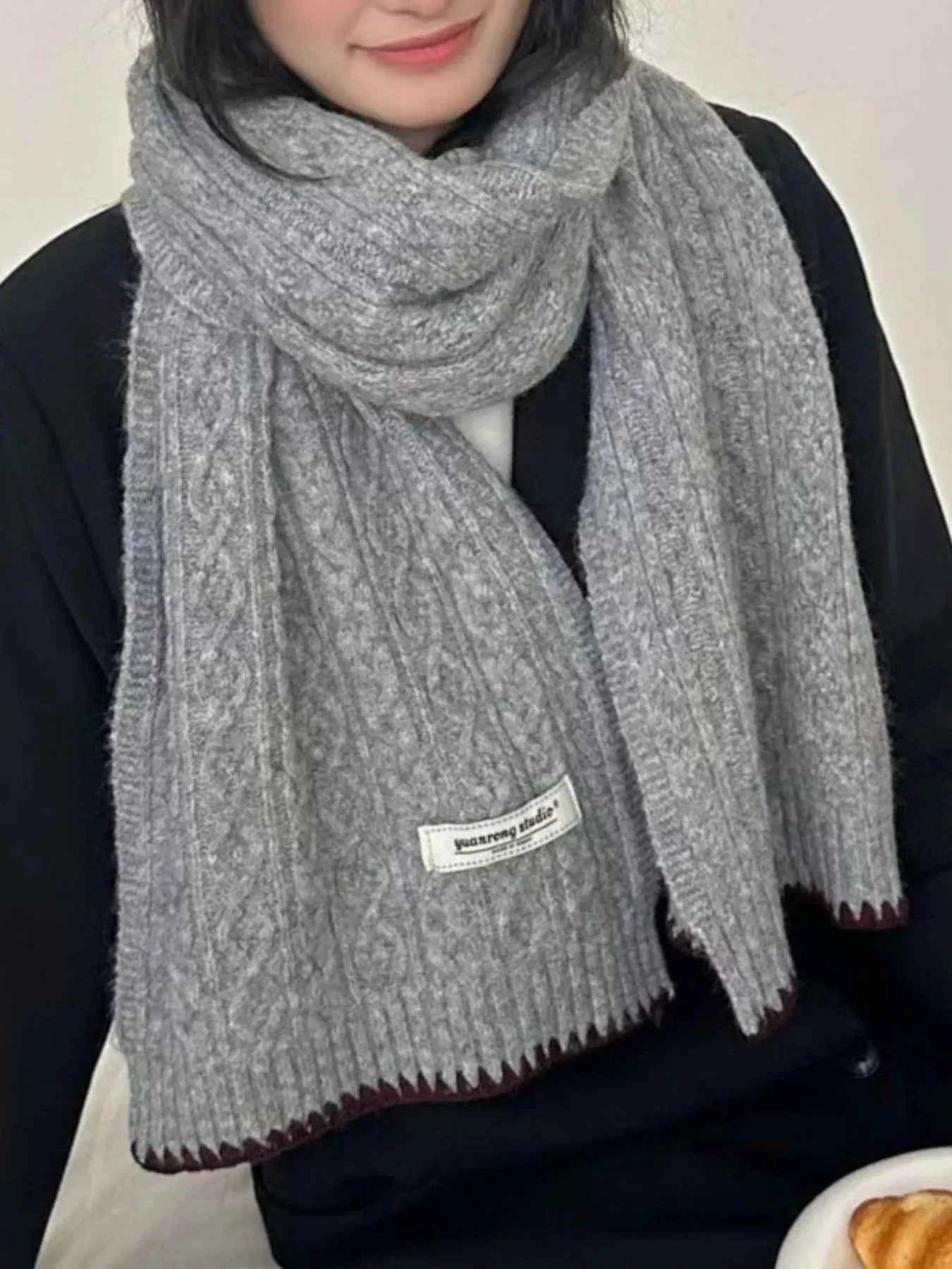 TEEK - Cozy Knitted Cable-Knit Scarf with Contrast Trim SCARF TEEK Trend