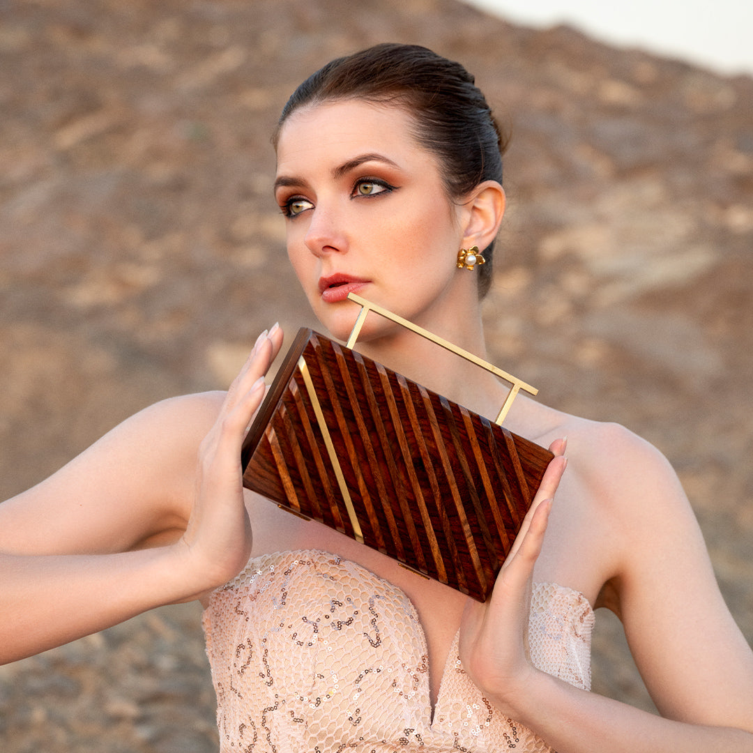 TEEK - Gleaming Edge Clutch BAG TEEK AL