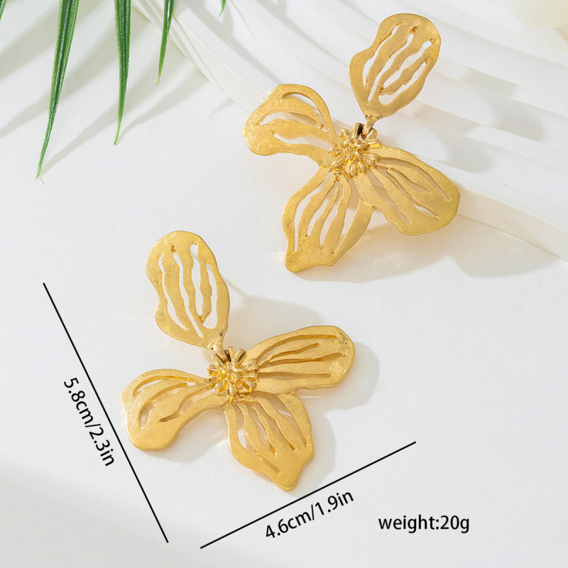 TEEK - Metal Stencil Leaf Flower Gold Earrings JEWELRY TEEK K