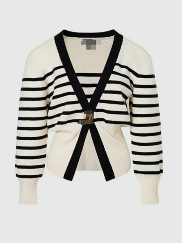 TEEK - V-Neck Button-Down Cardigan SWEATER TEEK K