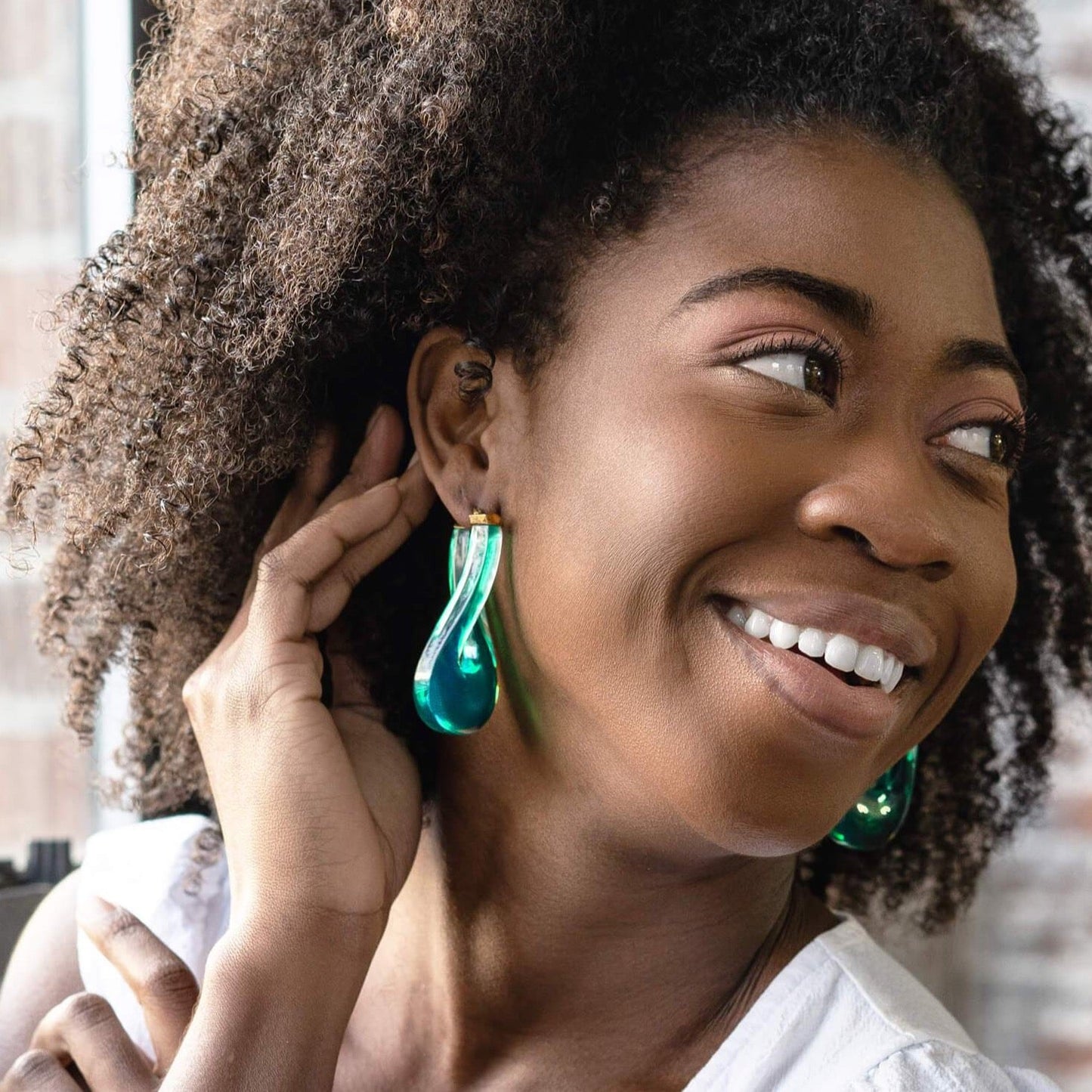 TEEK - Large Twisted Horseshoe Lucite Hoop Earrings JEWELRY TEEK GNH