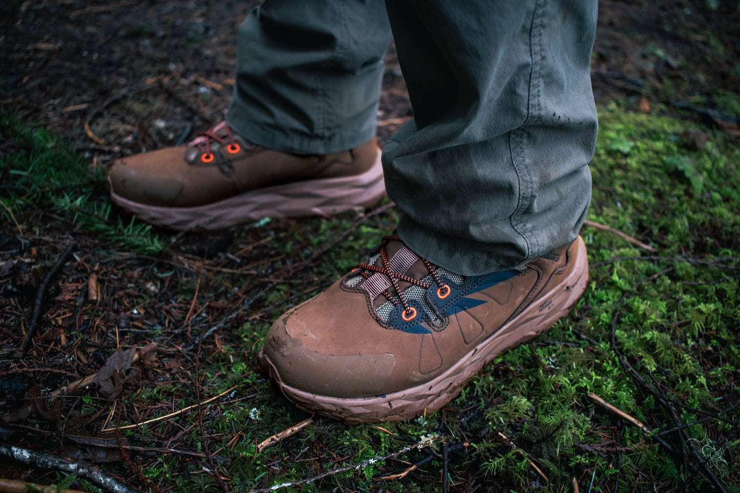 ROCKROOSTER Farmington Brown 6 Inch Waterproof Hiking Boots with VIBRAM® Outsole OC21031 Hiking shoes Rock Rooster Footwear Inc