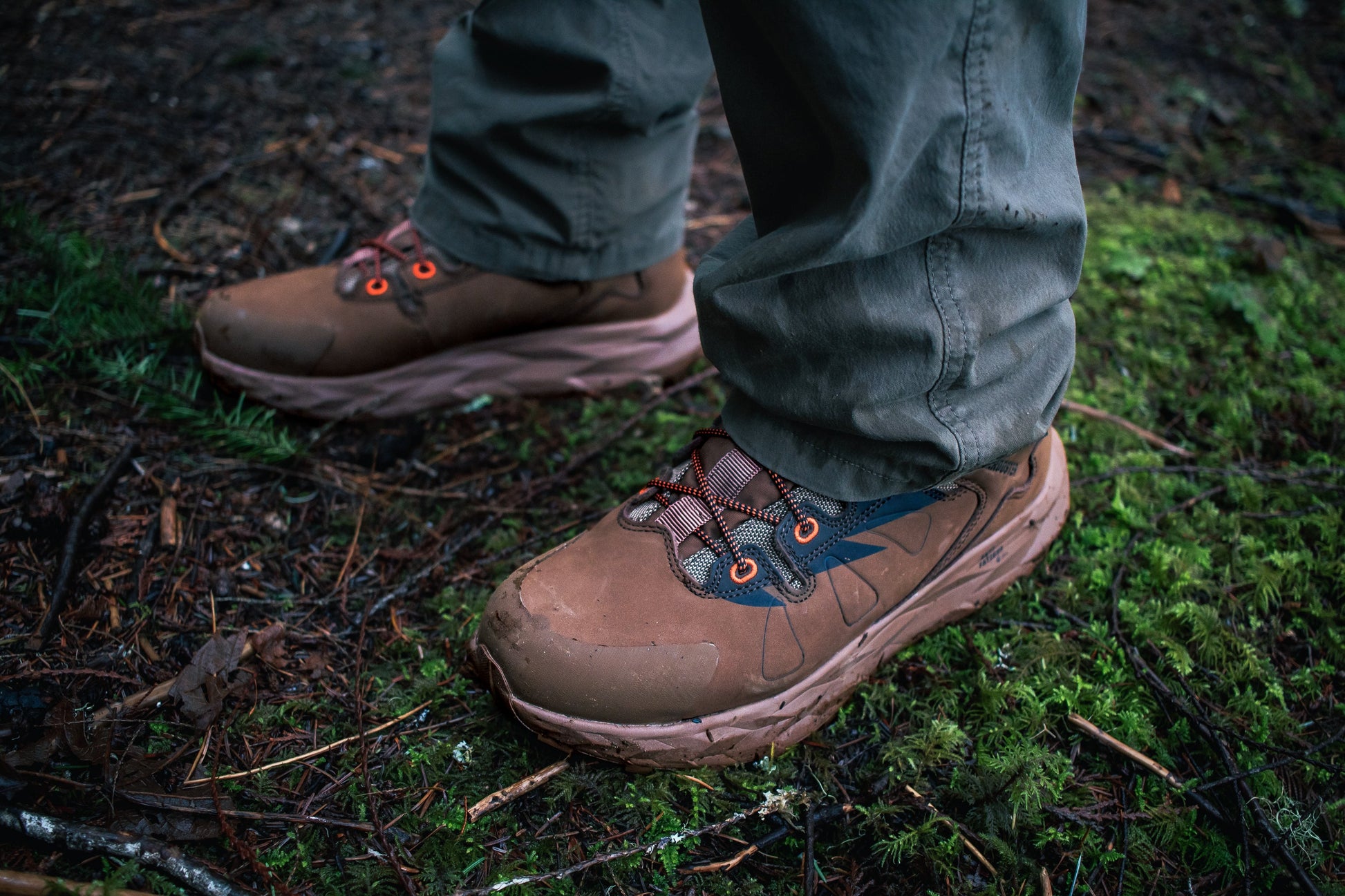 ROCKROOSTER Farmington Brown 6 Inch Waterproof Hiking Boots with VIBRAM® Outsole OC21031 Hiking shoes Rock Rooster Footwear Inc