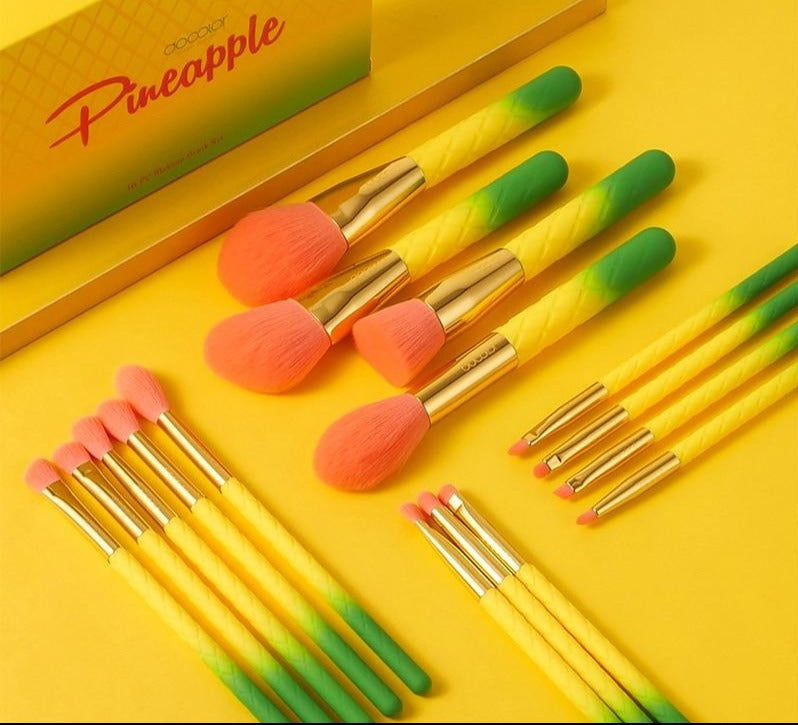 TEEK - Pineapple Makeup Brush Set MAKEUP BRUSH theteekdotcom   