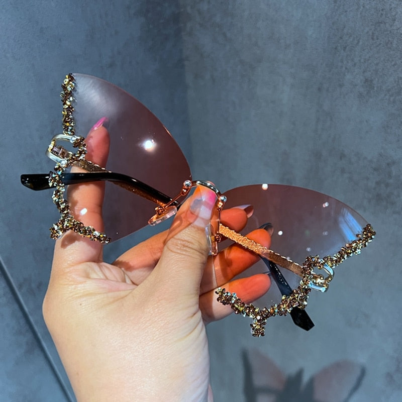 TEEK - Better Butterfly Sunglasses EYEGLASSES theteekdotcom Red 25-30 days 