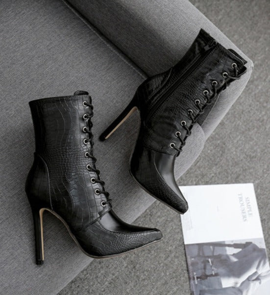 TEEK - Black Ankle Chelsea Boots SHOES theteekdotcom   